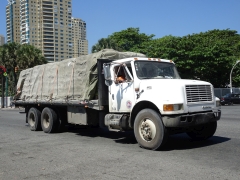 International 4900 6x4 