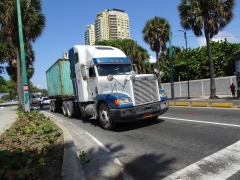 Freightliner FLD120