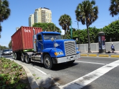 Freightliner FLD120