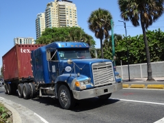 Freightliner FLD120