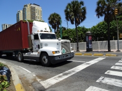 Freightliner FLD120 4x2  