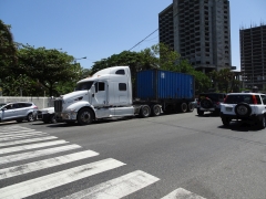 Peterbilt 387 