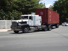 Freightliner FLD120