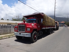 Mack R Model 6x4