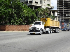 Mack RD 6x4