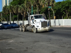 Kenworth T800