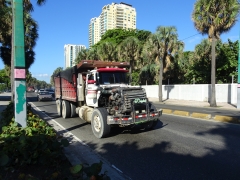 Mack R Model 6x4