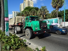 Mack DM800 6x4