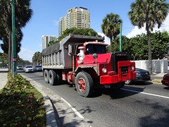 Mack DM800 6x4