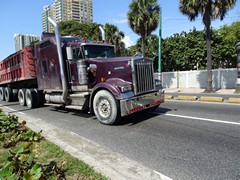 Kenworth W900