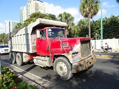 Ford LTL9000 6x4