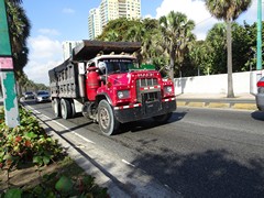 Mack R Model 6x4