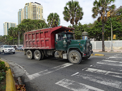 Mack R Model 6x4