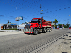 Mack Granite 8x4