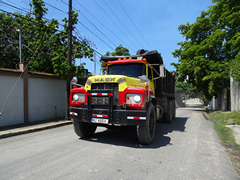 Mack R Model 6x4