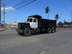 Mack R Model 6x4