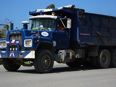 Mack R Model 6x4