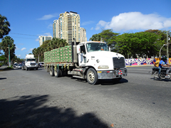 Mack Vision 6x4