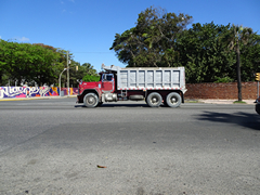 Mack R Model 6x4