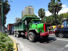 Mack DM800 6x4