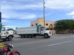 Mack DM600 8x4