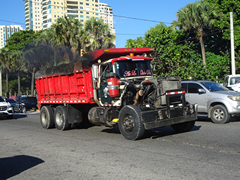 Mack R Model 6x4