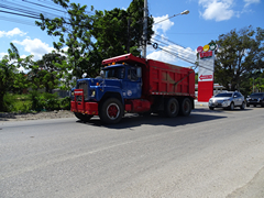 Mack R Model 6x4