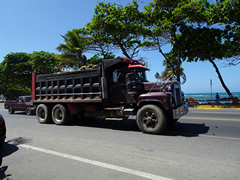 Mack R Model 6x4