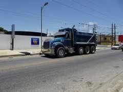 Mack Granite 8x4