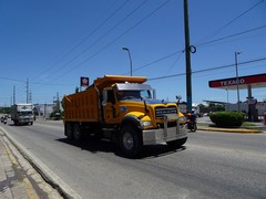 Mack Granite 6x4