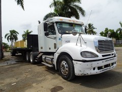 Freightliner Columbia