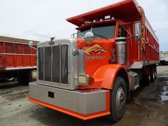 Peterbilt 357 8x4