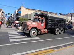 Mack R Model 6x4