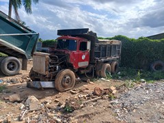 Mack R Model 6x4