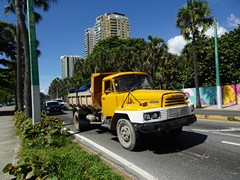 Hino ZM 4x2