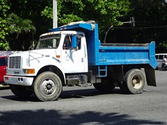 International 4900 DT466E 4x2