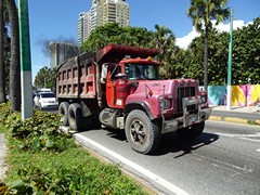 Mack R Model 6x4