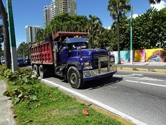 Mack RD 6x4