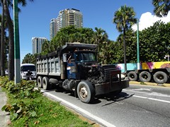 Mack R Model 6x4