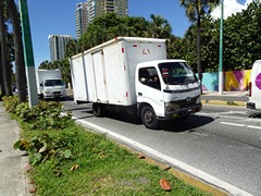 Hino 300 611 4x2