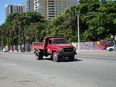 Nissan Diesel 4x2