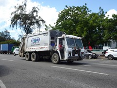 Mack MR613 6x4