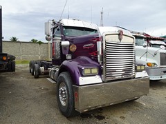 Kenworth W900