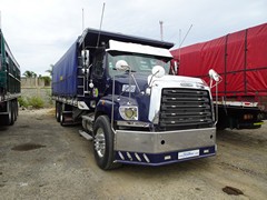 Freightliner 114SD 6x4