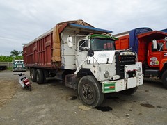 Mack DM600 6x4 Steel nose