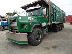 Mack DM600 8x4