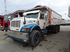 International 4700 DT466 6x2