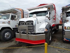 Mack Granite 8x4