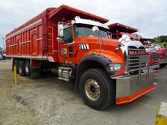 Mack Granite 8x4