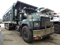 Mack RD 8x4